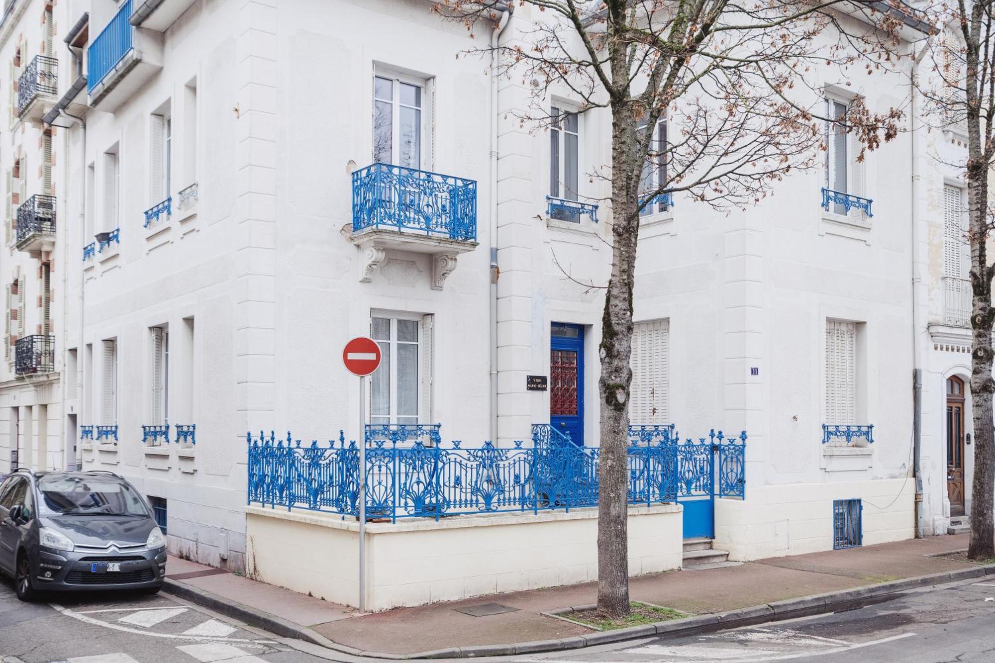 F2 Un Dimanche A Vichy Villa Marie Celine Exterior photo